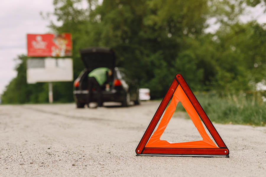 Cómo cambiar una rueda de coche