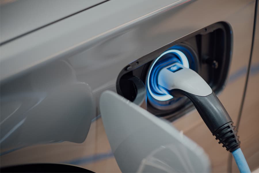 Recargar coche eléctrico en Madrid