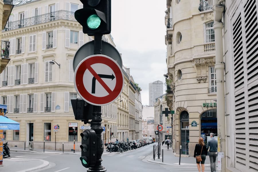 Prohibido girar a la derecha
